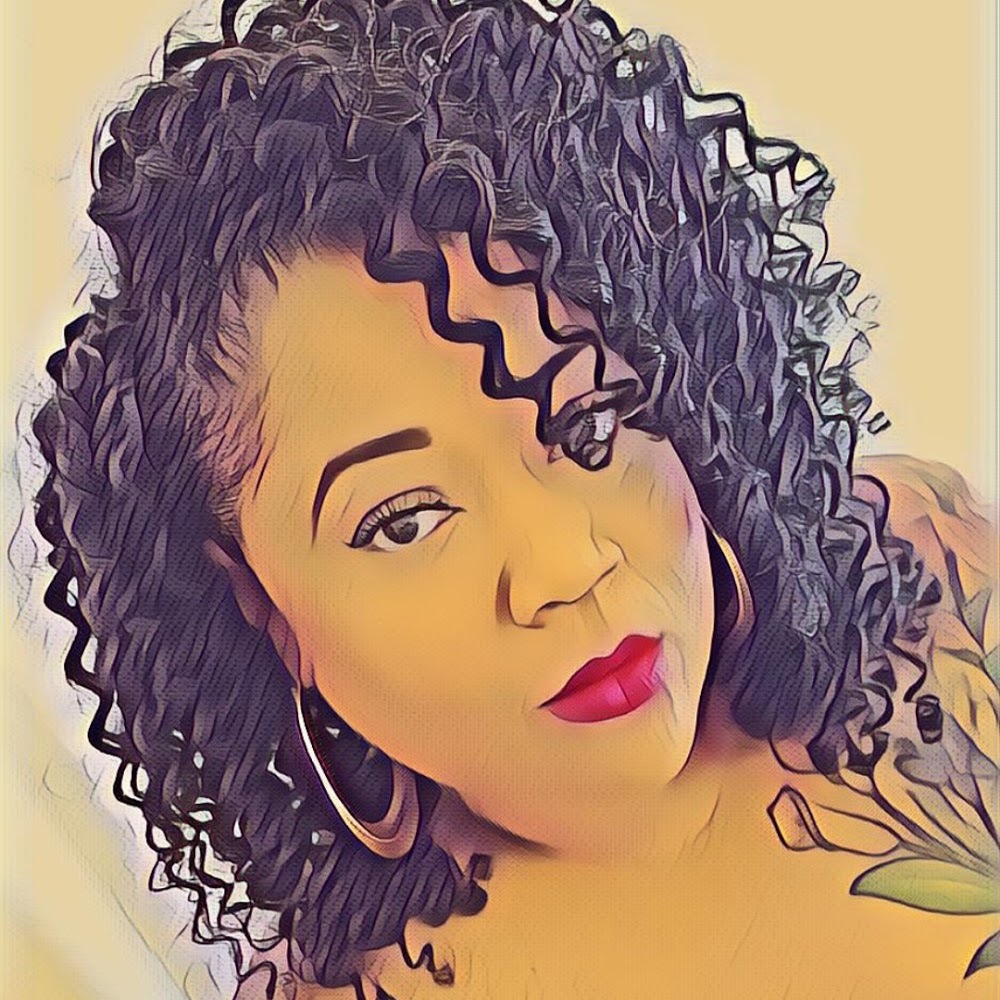 Meet your Posher, Nina